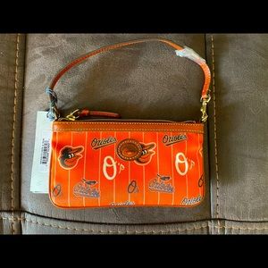 Dooney MLB Orioles wristlet